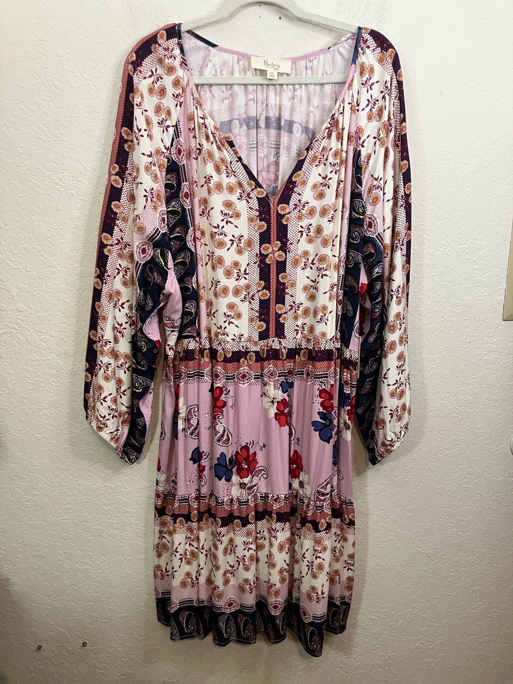 Nurture by Westbound Woman Pink Floral Paisley Long Sleeve V-Neck Midi Dress